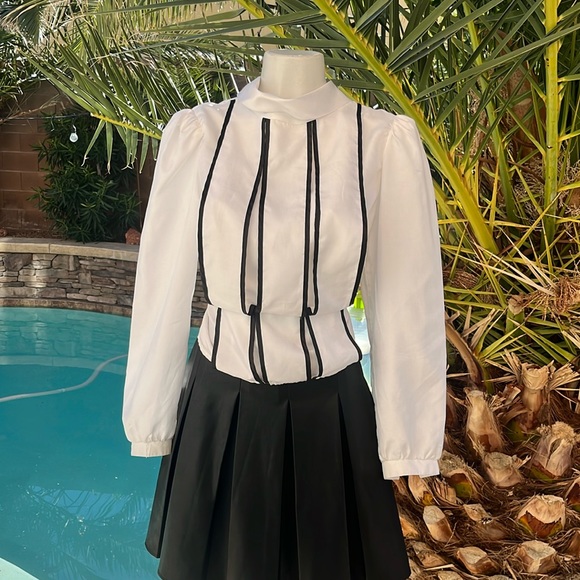 Vintage Retro White & Black Blouse - Picture 2 of 8